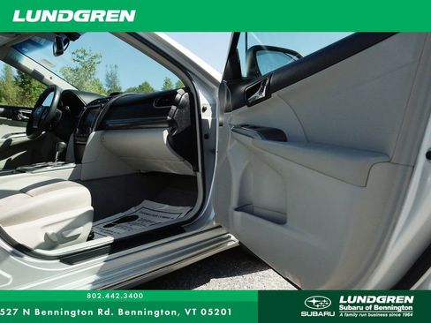 Used 2013 Toyota Camry LE image 22