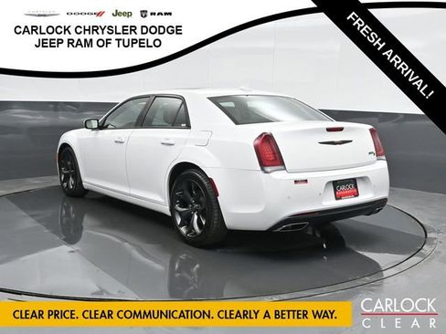 Used 2023 Chrysler 300 S image 10