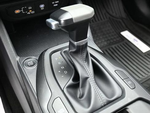 Used 2025 Kia K4 FWD image 24