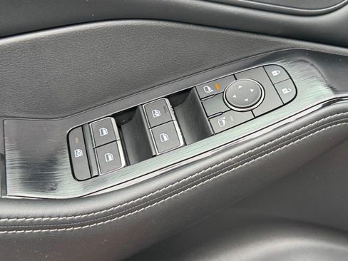 Used 2024 Nissan Rogue SL w/ SL Premium Package FWD image 24