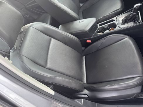 Used 2019 Volkswagen Jetta SE FWD image 14