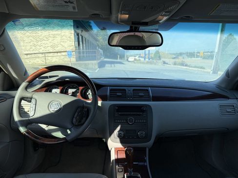 Used 2009 Buick Lucerne CXL image 23