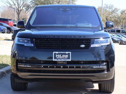 Used 2023 Land Rover Range Rover SE image 3