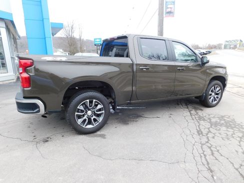 Used 2023 Chevrolet Silverado 1500 LT image 11