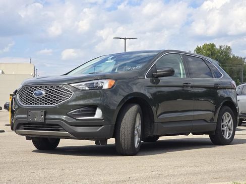 Used 2024 Ford Edge SEL AWD/4WD image 10