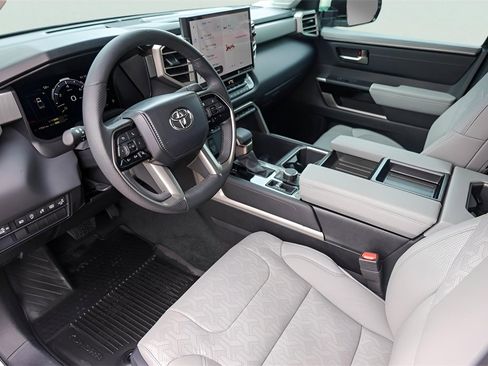 Used 2024 Toyota Tundra Limited image 13