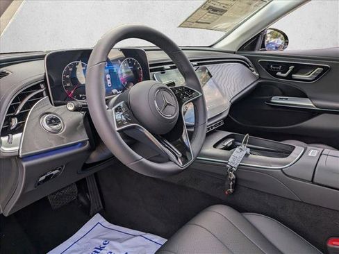 Used 2026 Mercedes-Benz E 350 Sedan image 3