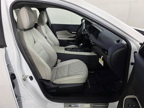 New 2026 Nissan Sentra SL w/ Floor Mat Package FWD image 13