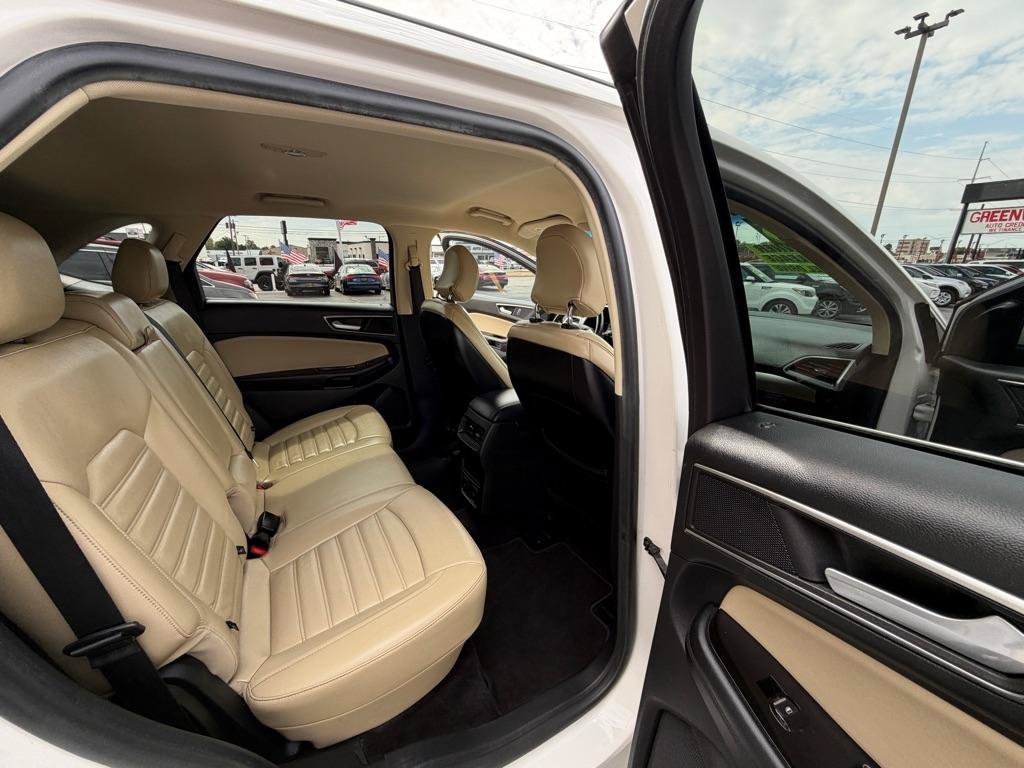 Used 2015 Ford Edge SEL w/ Equipment Group 201A AWD/4WD image 16