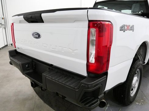 Used 2026 Ford F250 XL image 9