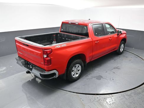 Used 2025 Chevrolet Silverado 1500 LT w/ Work Truck Package AWD/4WD image 14