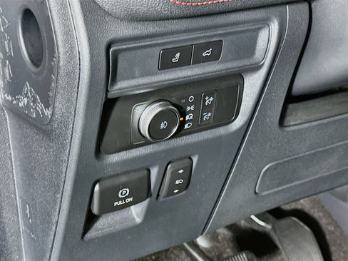 Used 2022 Ford Expedition Limited AWD/4WD image 16