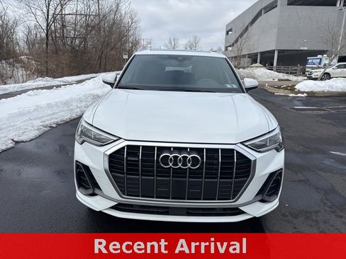 Certified 2025 Audi Q3 2.0T Premium w/ Convenience Package image 8