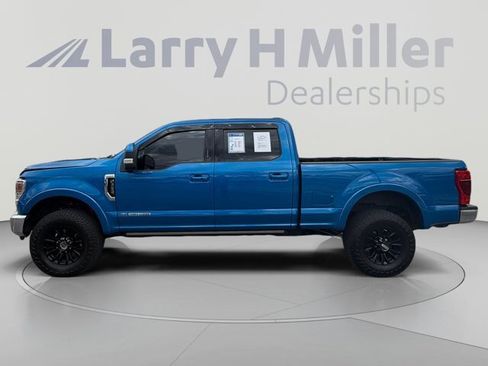Certified 2020 Ford F350 Lariat w/ Tremor Off-Road Package AWD/4WD image 2