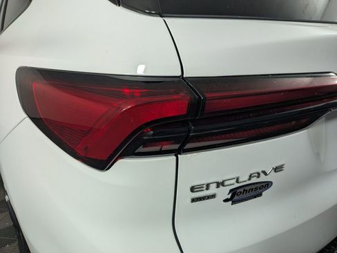 Certified 2025 Buick Enclave Sport Touring image 12