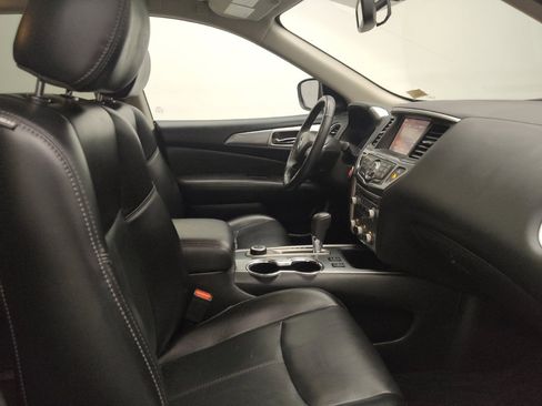 Used 2018 Nissan Pathfinder SL w/ Midnight Edition Package AWD/4WD image 21