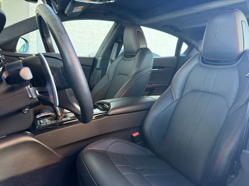 Certified 2022 Maserati Quattroporte GT image 17
