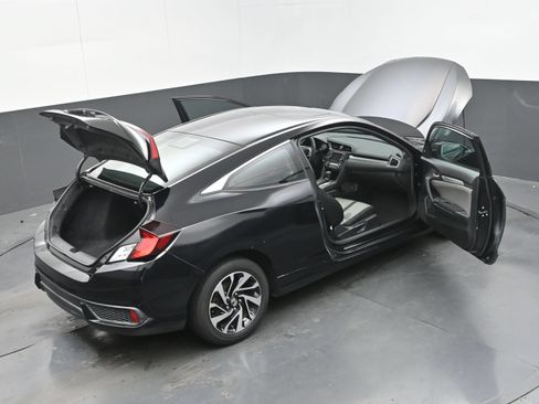 Used 2016 Honda Civic LX-P image 47