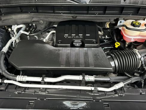 Certified 2024 GMC Sierra 1500 Elevation w/ LPO, Elevation Black Package image 23