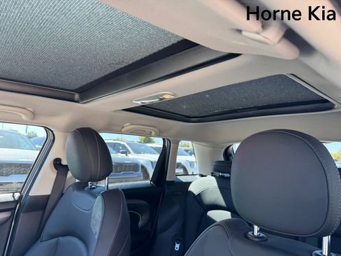 Used 2024 MINI Cooper S image 23