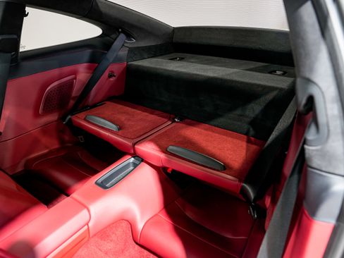 Used 2016 Porsche 911 Carrera 4S image 24