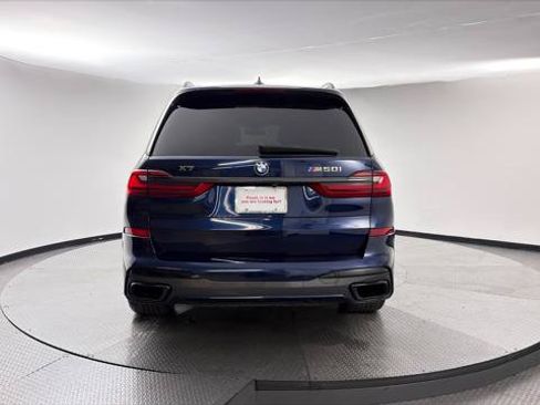 Used 2022 BMW X7 M50i w/ Dynamic Handling Package AWD/4WD image 7
