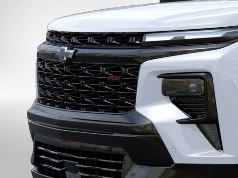New 2026 Chevrolet Traverse RS w/ LPO, Floor Liner Package AWD/4WD image 13