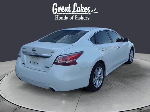 Used 2014 Nissan Altima 2.5 SV w/ Convenience Package FWD image 5