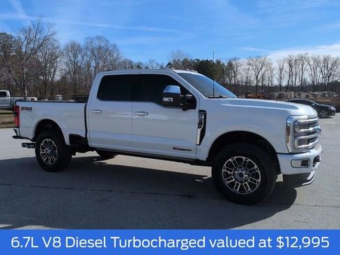 Certified 2025 Ford F250 Platinum w/ Platinum Plus Package image 3