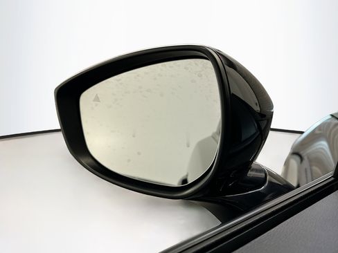 Used 2024 MAZDA CX-90 3.3 Turbo w/ Select Package image 16