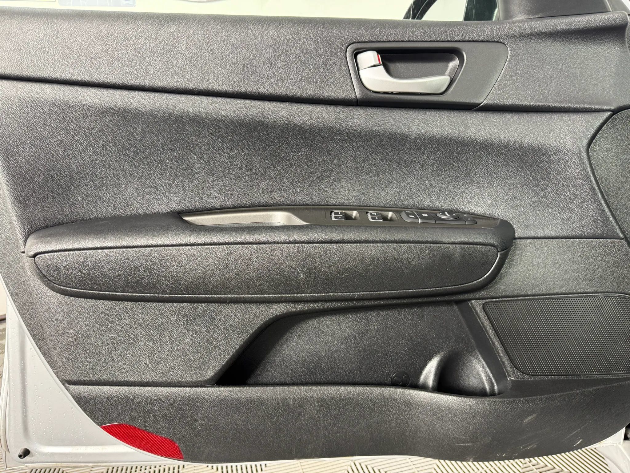 Used 2019 Kia Optima LX FWD image 34