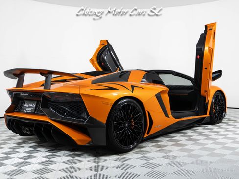 Used 2017 Lamborghini Aventador LP 750-4 Superveloce AWD/4WD image 46