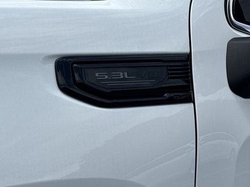 New 2026 GMC Sierra 1500 SLT w/ SLT Premium Plus Package AWD/4WD image 15