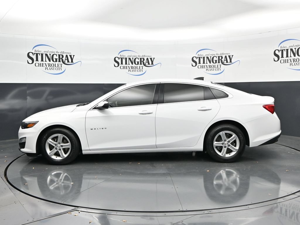 Used 2024 Chevrolet Malibu LS w/ LPO, Floor Liner Package FWD image 4