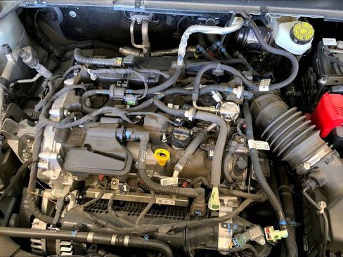 Used 2024 Ford Bronco Sport Outer Banks w/ Tech Package AWD/4WD image 32