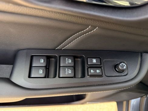 Used 2019 Subaru Outback 2.5i Limited image 11