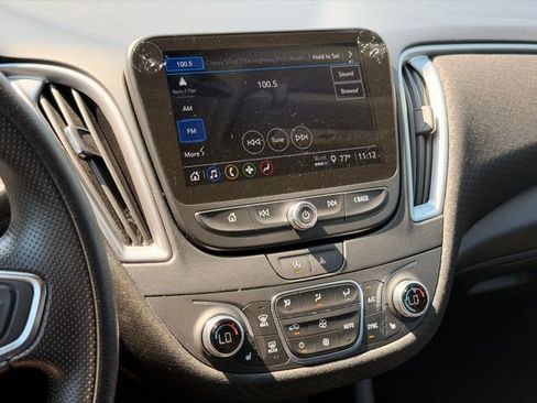 Used 2025 Chevrolet Malibu LT FWD image 28