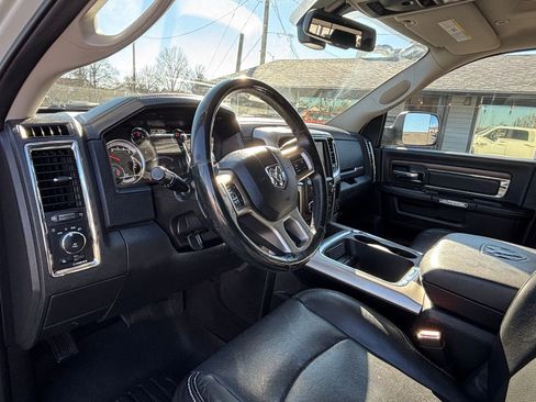 Used 2017 RAM 2500 Laramie image 13