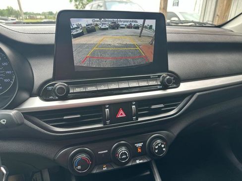 Used 2021 Kia Forte Sedan image 15