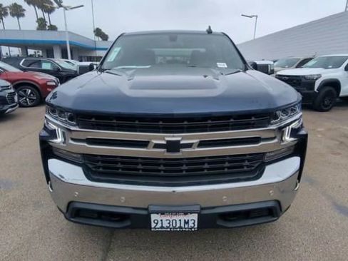 Certified 2022 Chevrolet Silverado 1500 LT w/ Z71 Off-Road Package AWD/4WD image 3