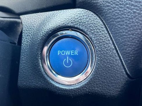 Certified 2022 Toyota RAV4 XLE AWD/4WD image 24