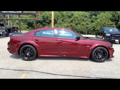 Used 2023 Dodge Charger Scat Pack RWD image 9