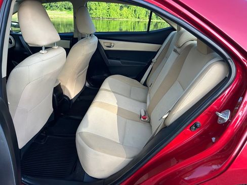 Used 2019 Toyota Corolla LE FWD image 14