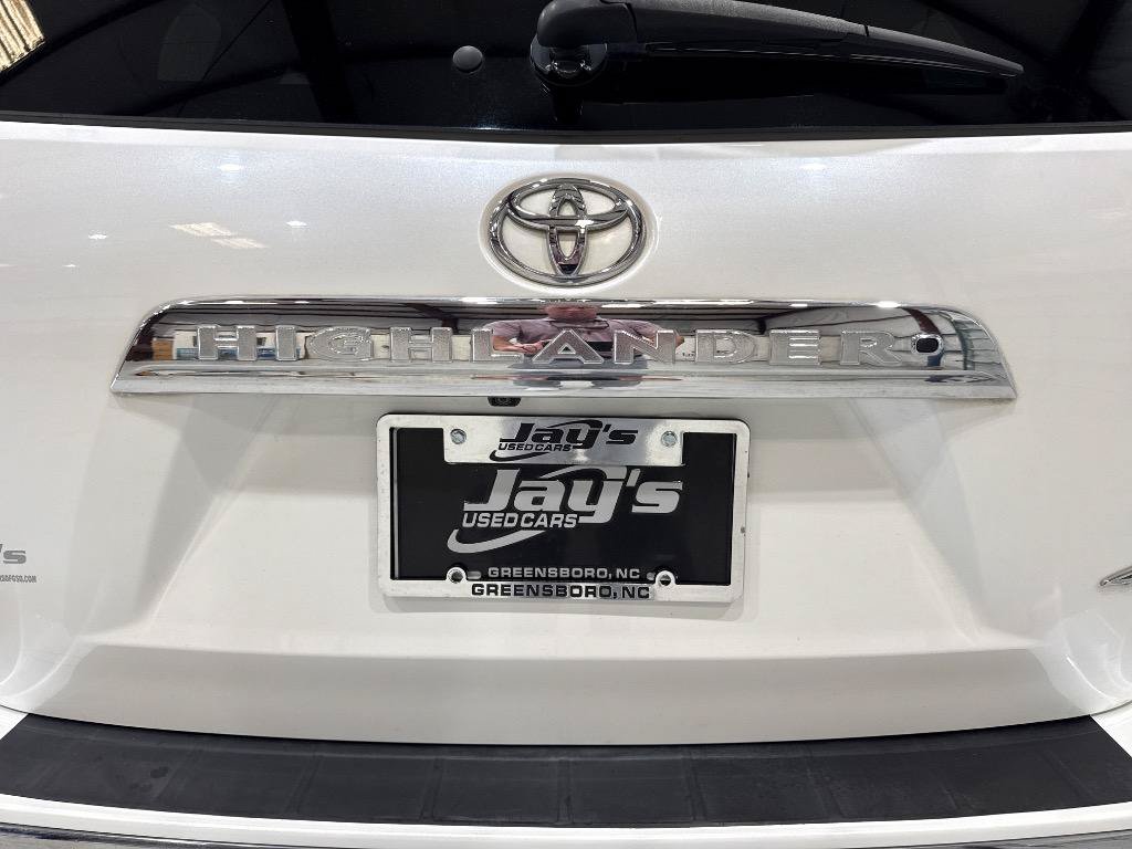 Used 2013 Toyota Highlander Limited AWD/4WD image 67