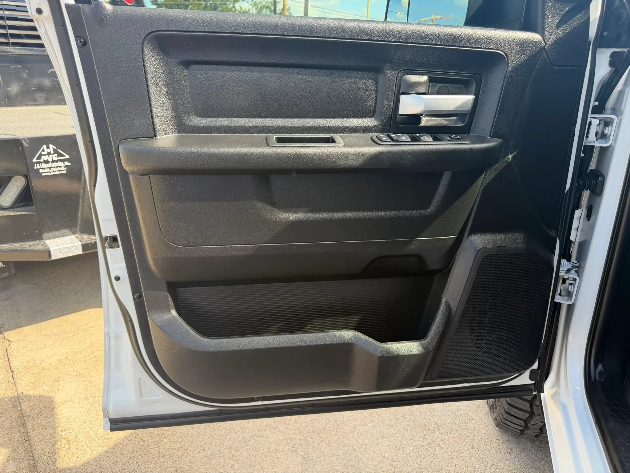 Used 2019 RAM 2500 Tradesman AWD/4WD image 15