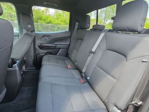 Used 2023 Chevrolet Colorado LT w/ LT Convenience Package AWD/4WD image 27