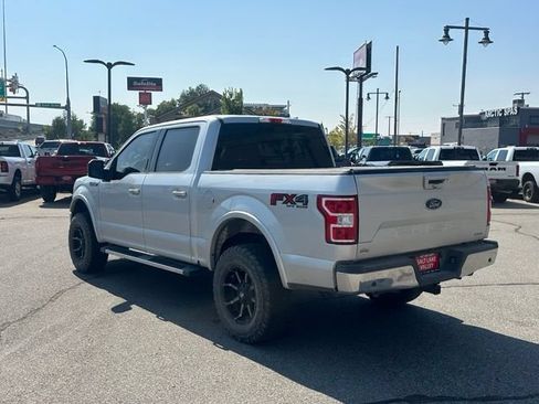 Used 2019 Ford F150 Lariat w/ FX4 Off-Road Package AWD/4WD image 4