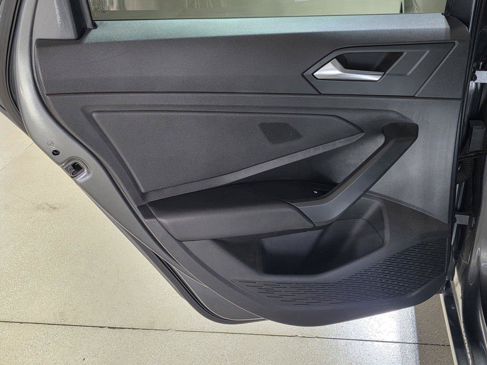 Used 2019 Volkswagen Jetta SE FWD image 10