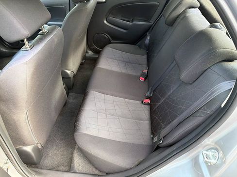 Used 2012 MAZDA MAZDA2 Sport FWD image 9