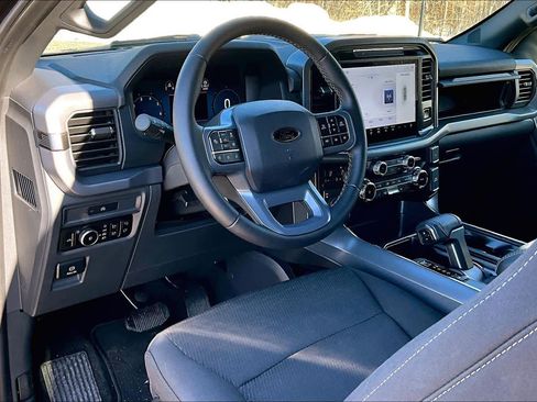 Used 2025 Ford F150 XLT w/ Equipment Group 302A MID image 18